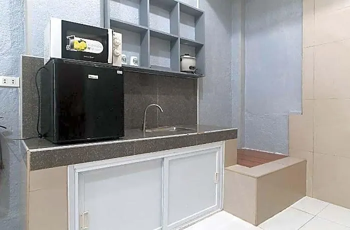 Reddoorz Near Tambo Paranaque *